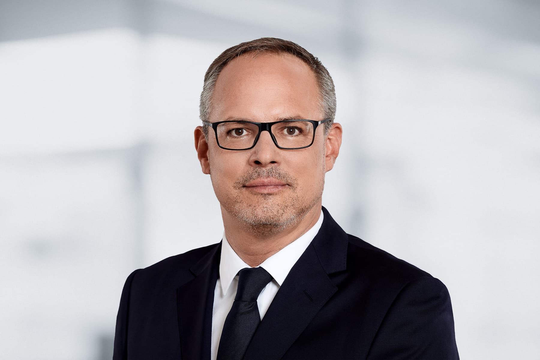 Dr. Holger Gauß